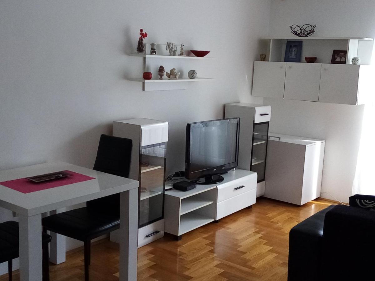 Bojana Apartman Apartman *